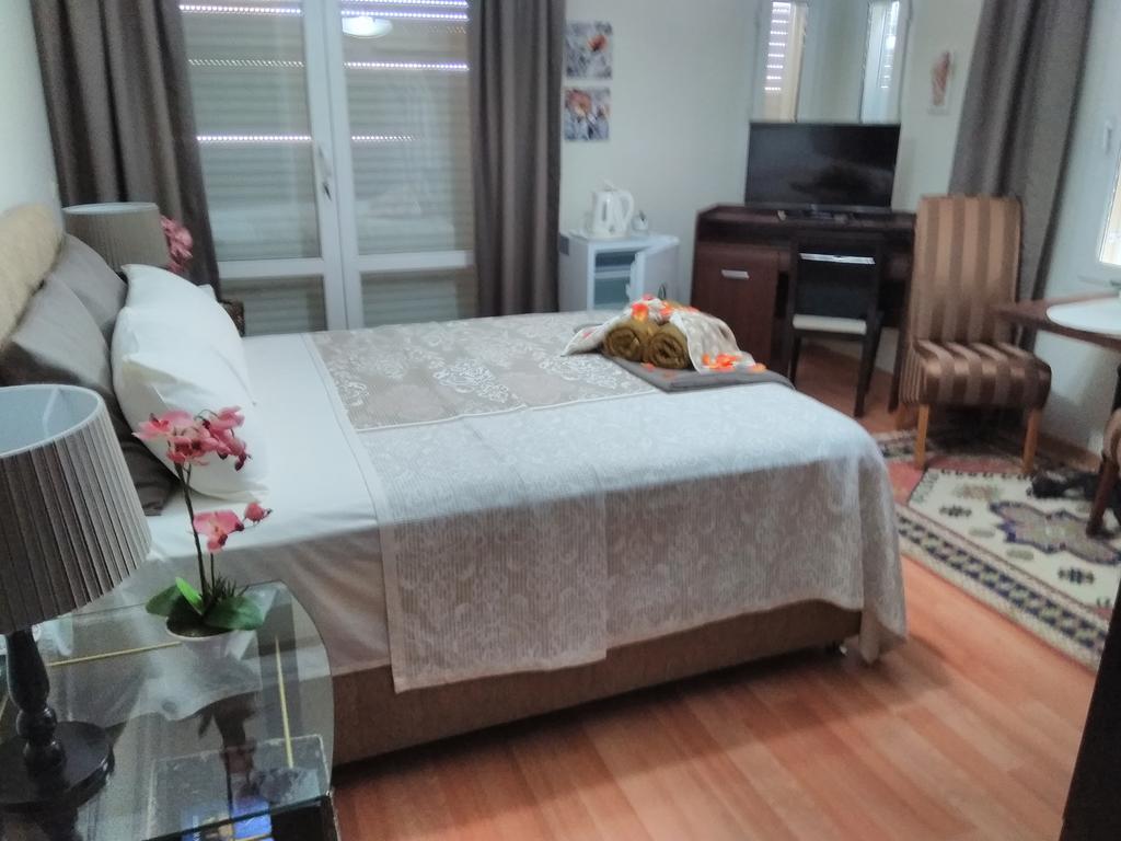 Gaby Apartment Kusadasi Exterior foto